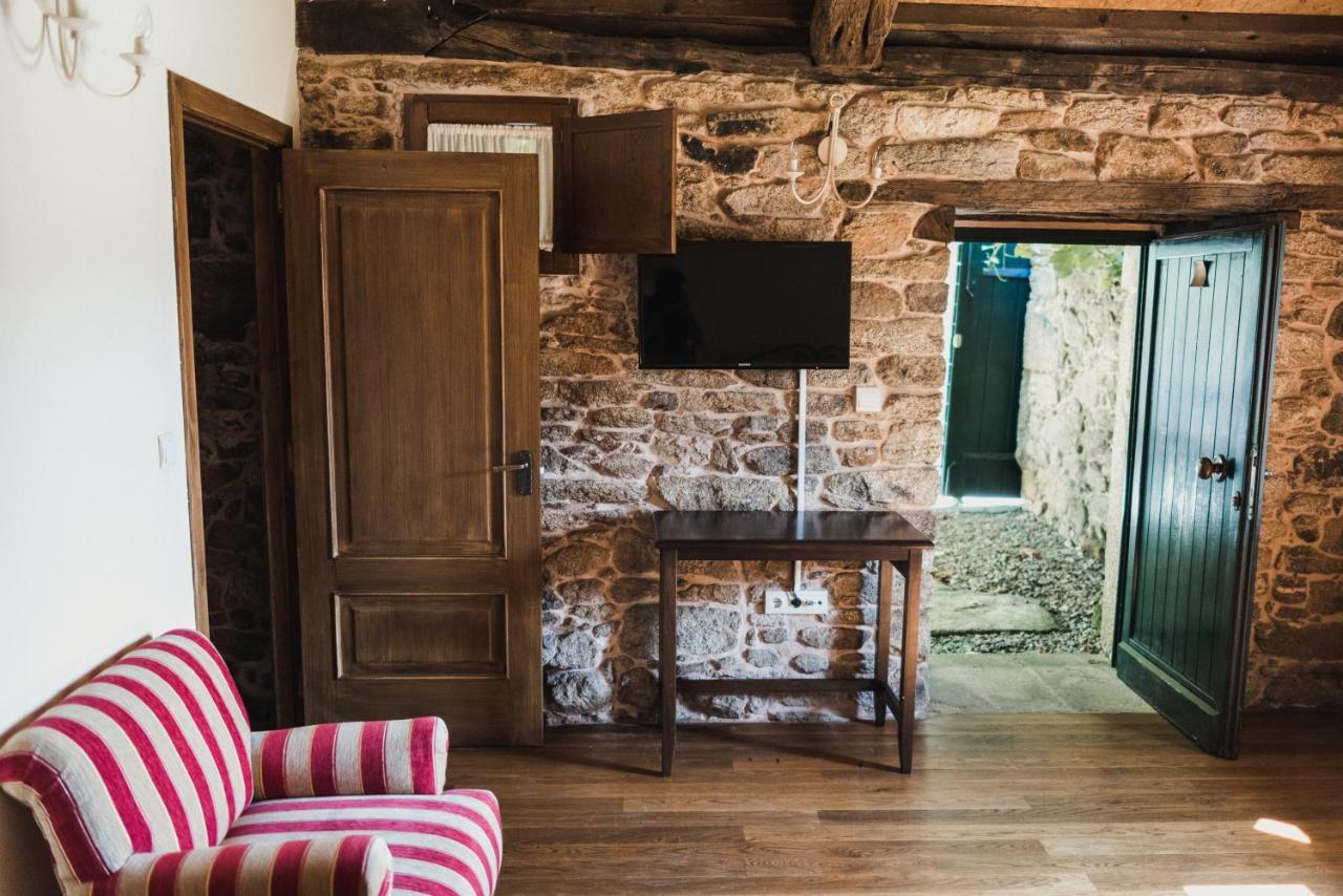Pazo De Eidian Hotel Room photo